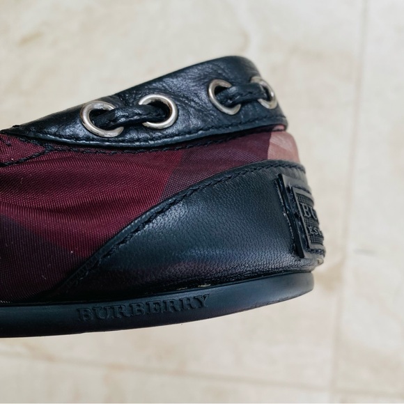 Burberry Made in Italy Nova Check Print Nylon Leather Round Toe Ballet Flats 7 - Picture 7 of 11